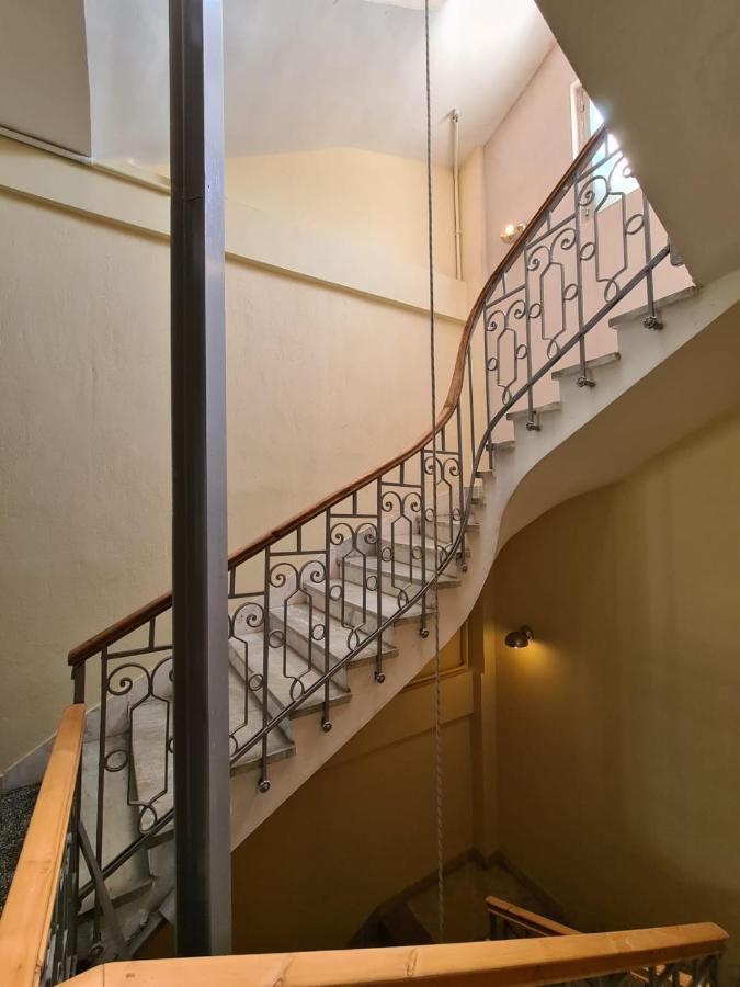 Jetpak Alternative Eco Hostel Салоники Экстерьер фото